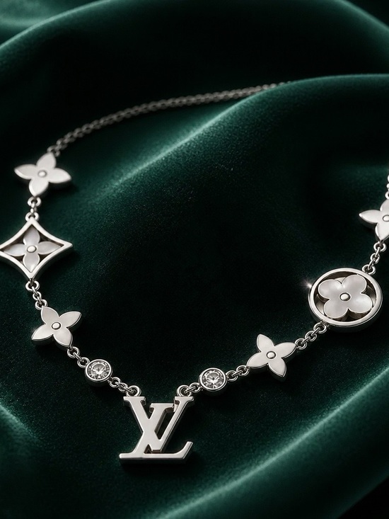 None Jewelry - Silver Monogram Floral Motif Necklace